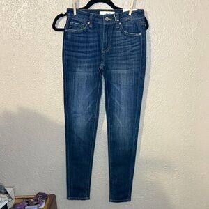 KanCan Dark Blue Skinny Jeans nwt